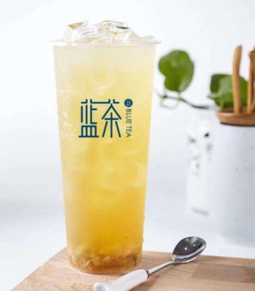 <b>藍(lán)茶成為眾多加盟商都紛紛來加盟的奶茶品牌</b>